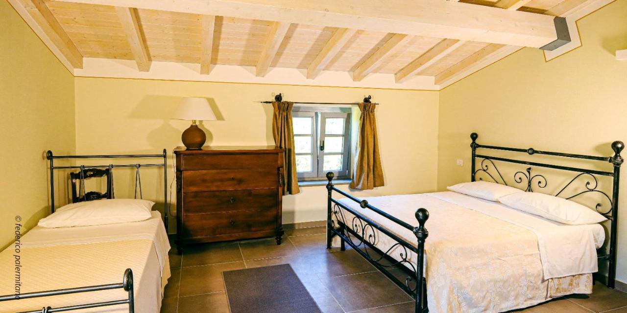 Mochignano Agriturismo I Giunchi מראה חיצוני תמונה